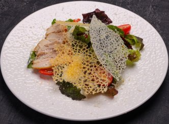 Салат Цезарь с курицей 