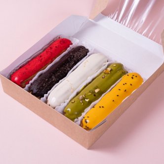 Набор пирожных эклер