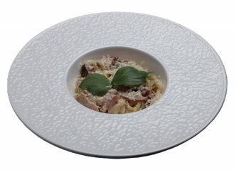 Паста с ветчиной и грибами    